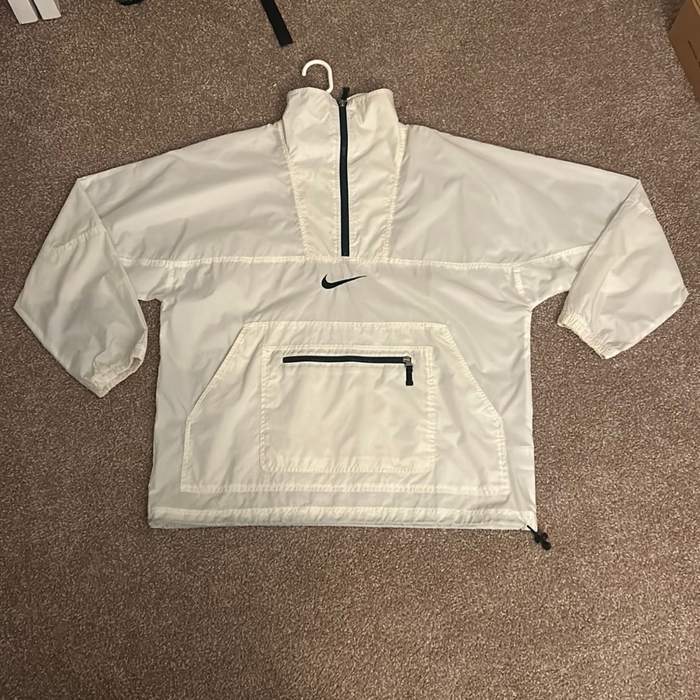 vintage nike wind breaker